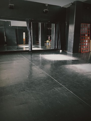 ac8ab179-f573-403e-9f13-c8bf7b17dd22